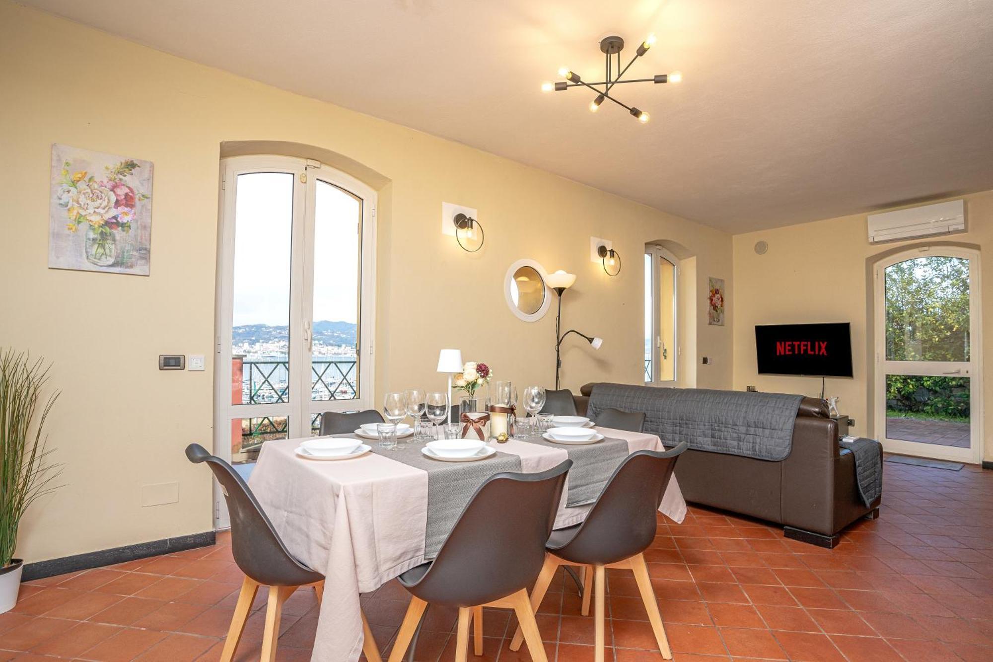 Villa Amelia - Vista Mare - Феццано Экстерьер фото